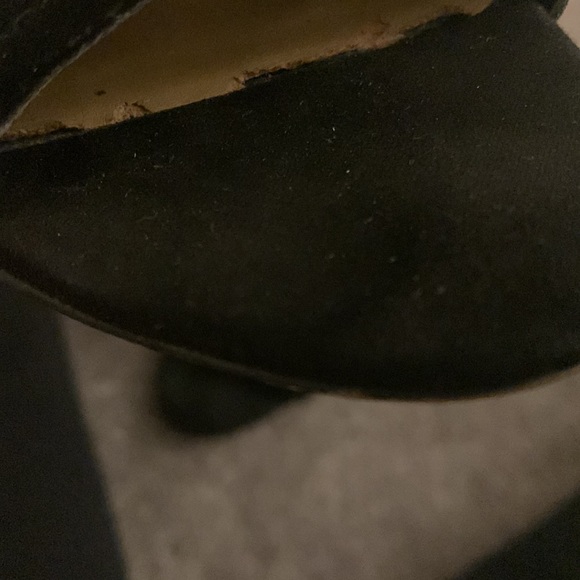 Black peeptoe heels - Picture 8 of 8